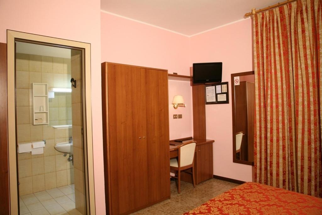 Hotel San Pellegrino Spilamberto Pokój zdjęcie